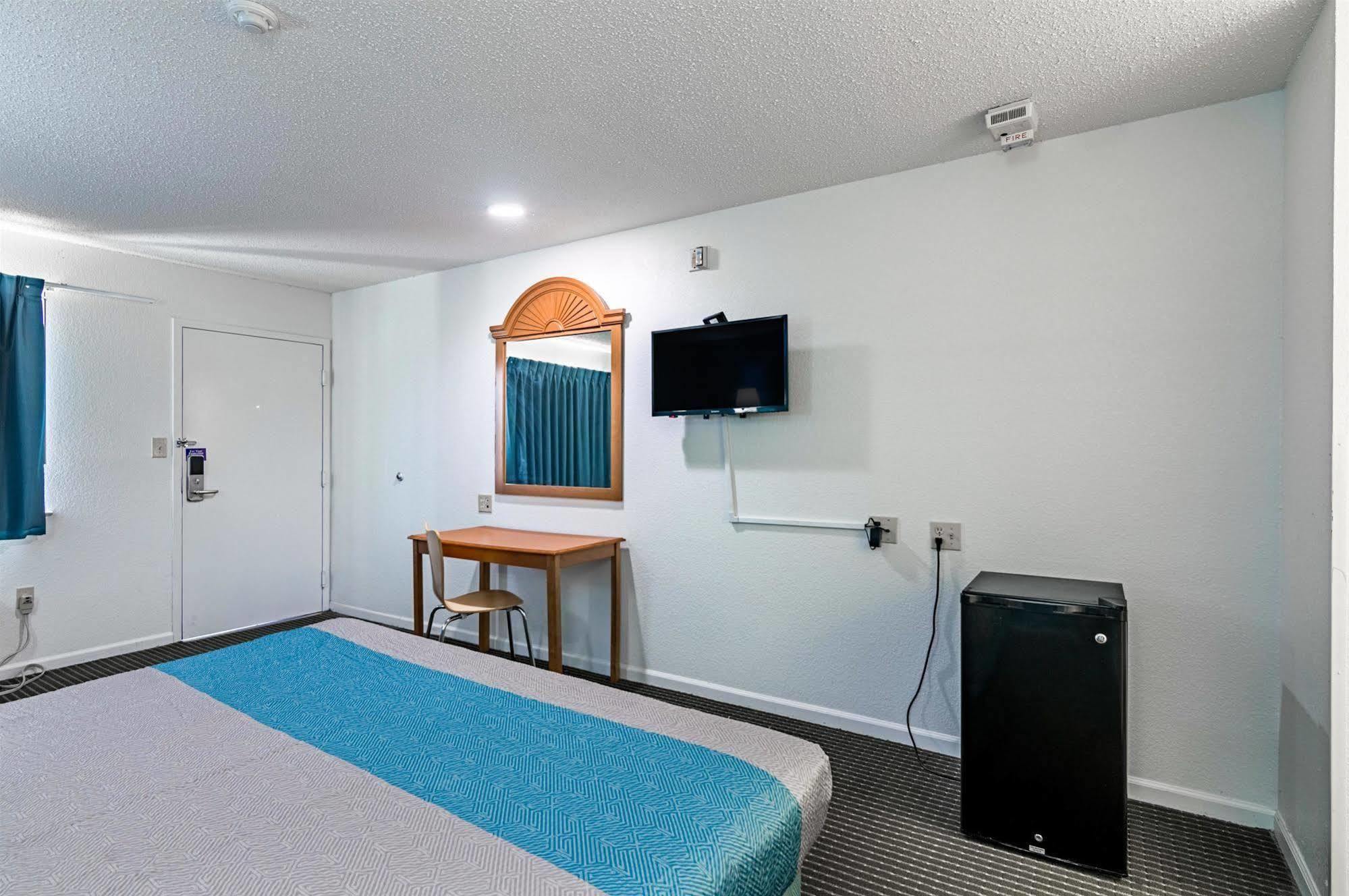 Motel 6-Azle, Tx Dış mekan fotoğraf