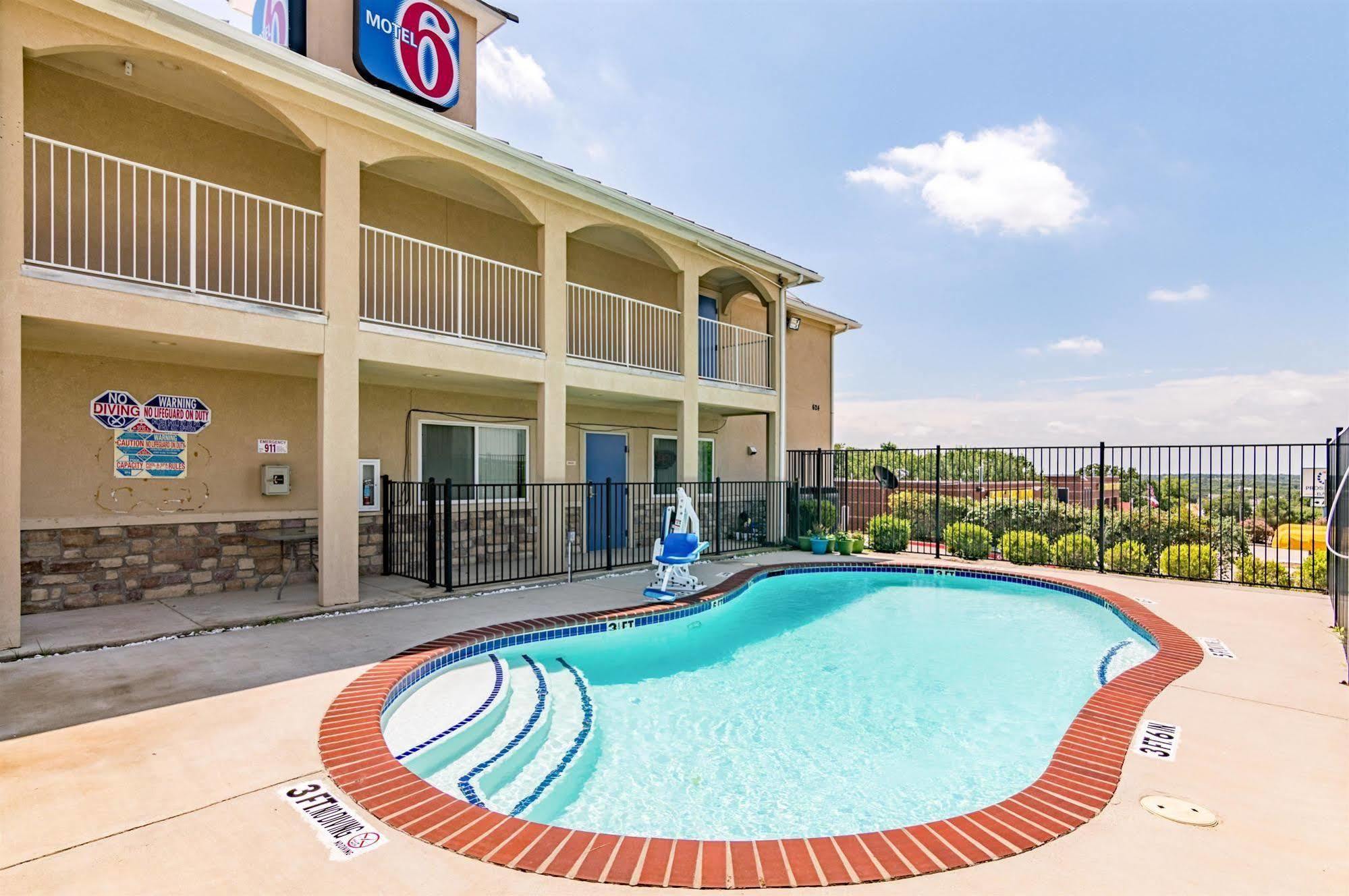 Motel 6-Azle, Tx Dış mekan fotoğraf